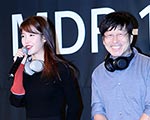 소니 MDR-1000X 출시, 아이유와 김창완이 모델로 서다 기사 이미지